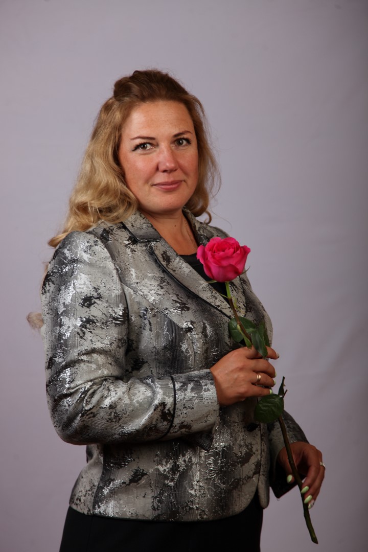 Чуракова Елена Владимировна.